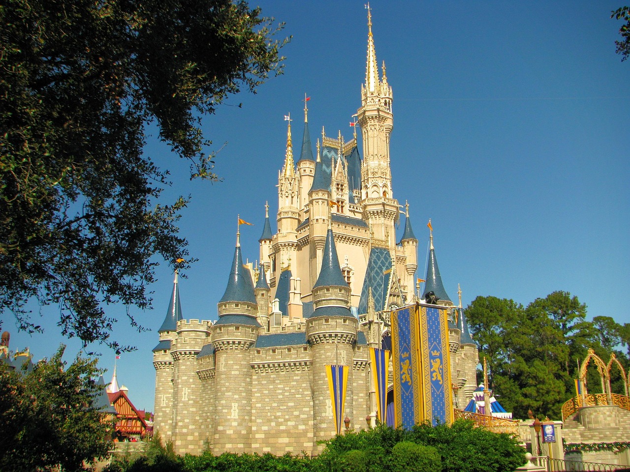 Disney Abu Dhabi: Tudo Sobre o Novo Parque do Mickey